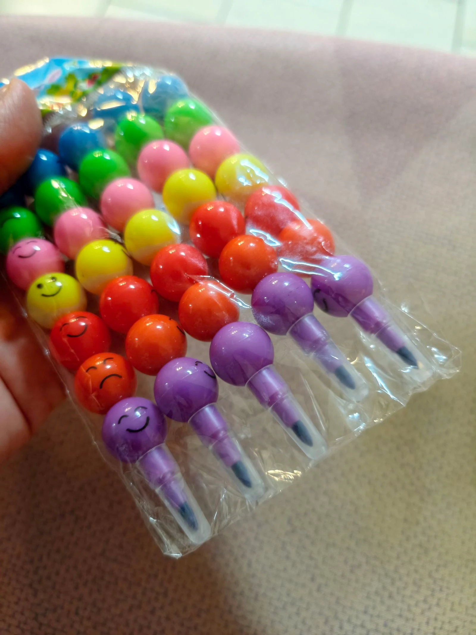 Crayon Émoji Empilable Multicolore (Neuf) | Crayons Empilables Émoji Multicolores – photo 3